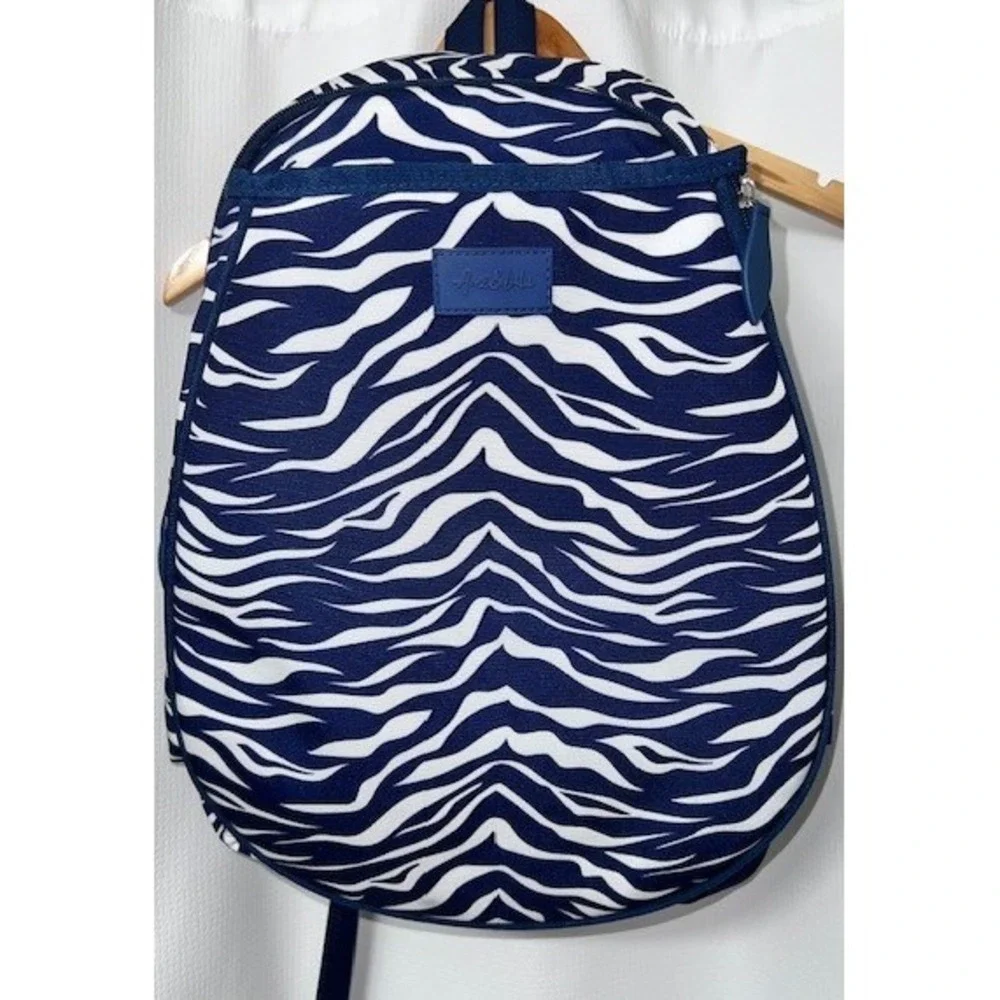 Ame & Lulu Chic & Functional 